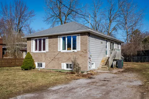 1087 Whitefield Drive, Peterborough West, ON K9J 7P4