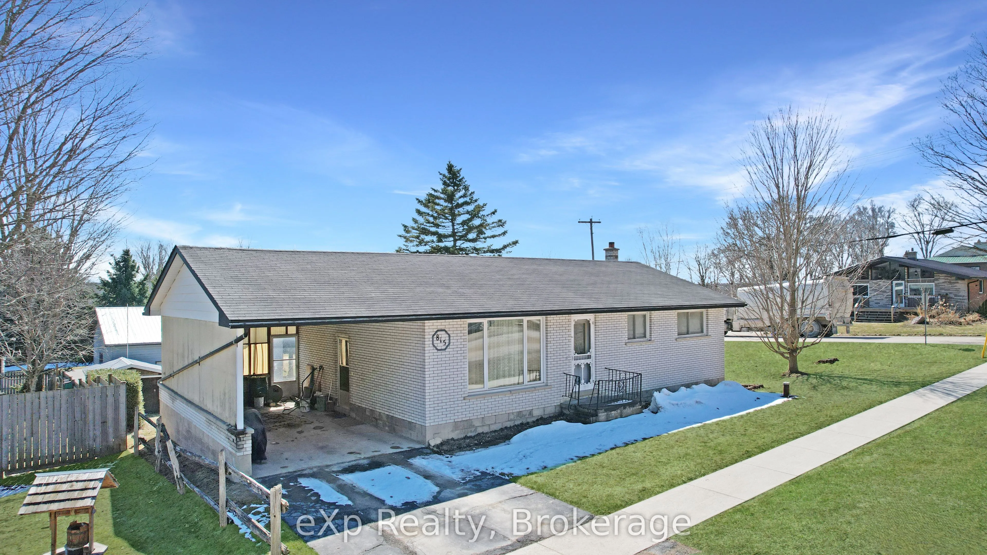 815 Albert Street, West Grey, ON N0G 1C0