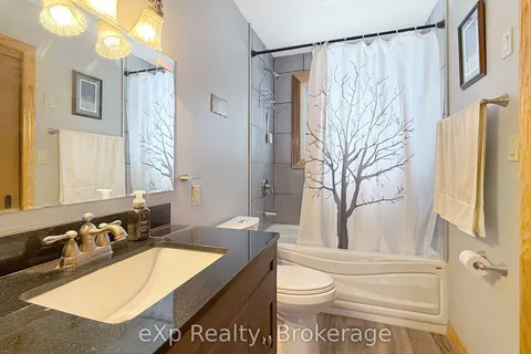 815 Albert Street, West Grey, ON N0G 1C0