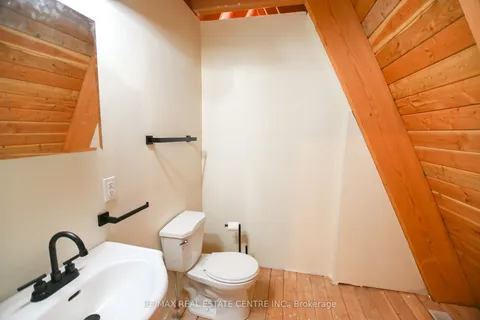 9 Urban Street, South Bruce Peninsula, ON N0H 2T0