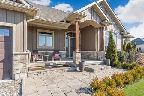 5 SILVERTHORNE Court, Haldimand, ON N1A 2W2