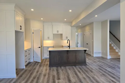 191 Queen Street, North Perth, ON N0G 1B0