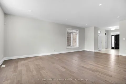 855 Rollingacres Place, ON N5X 0L4