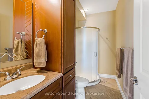 110 SUNSET Boulevard, Georgian Bluffs, ON N0H 2T0