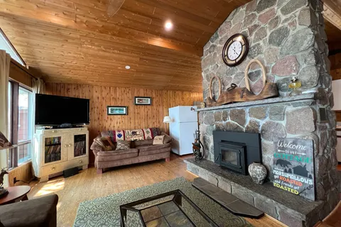 270 Barney's Boulevard, Northern Bruce Peninsula, ON N0H 1W0