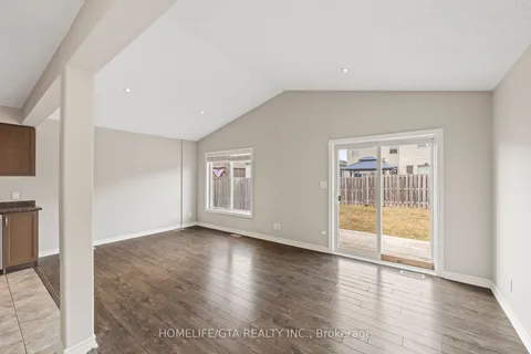 1204 CARFA Crescent, Kingston, ON K7P 2W7
