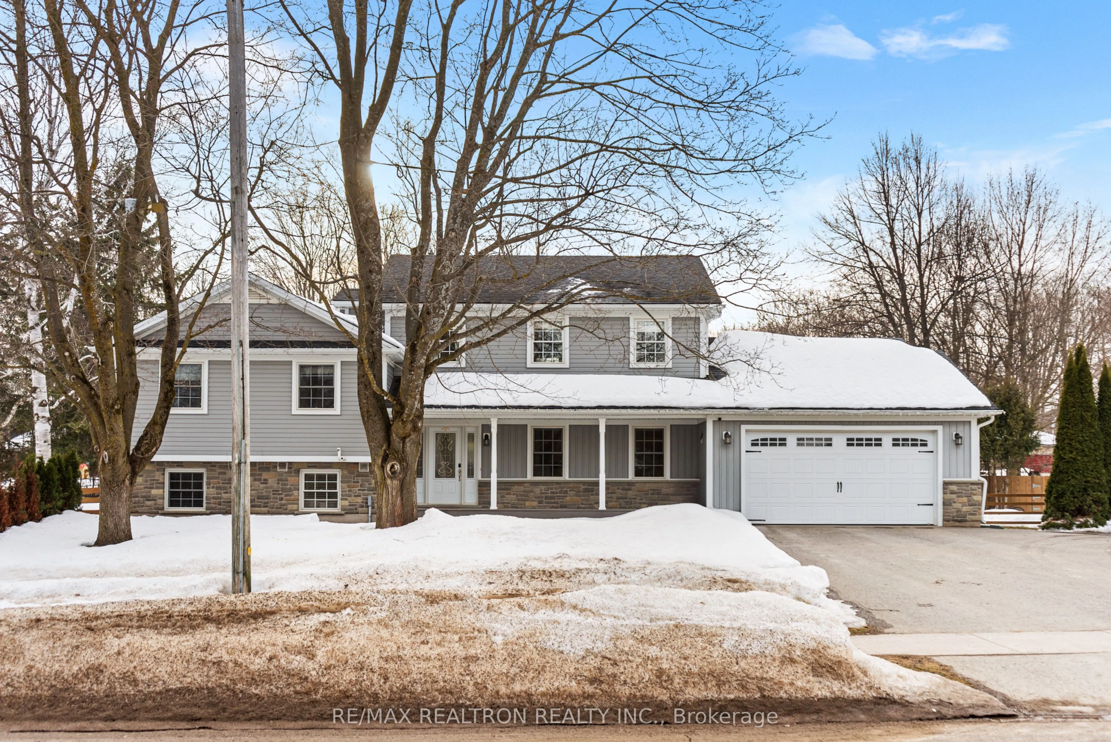 100 Birch Grove, Shelburne, ON L9V 2W3