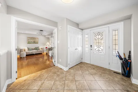100 Birch Grove, Shelburne, ON L9V 2W3