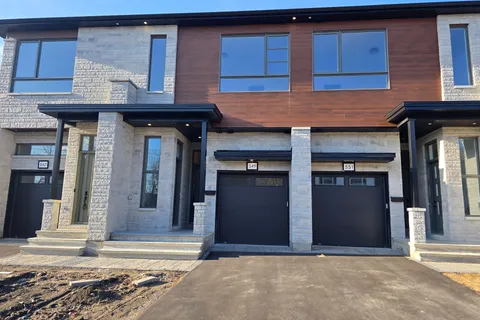 549 Mutual Street, Overbrook - Castleheights and Area, ON K1K 1C5