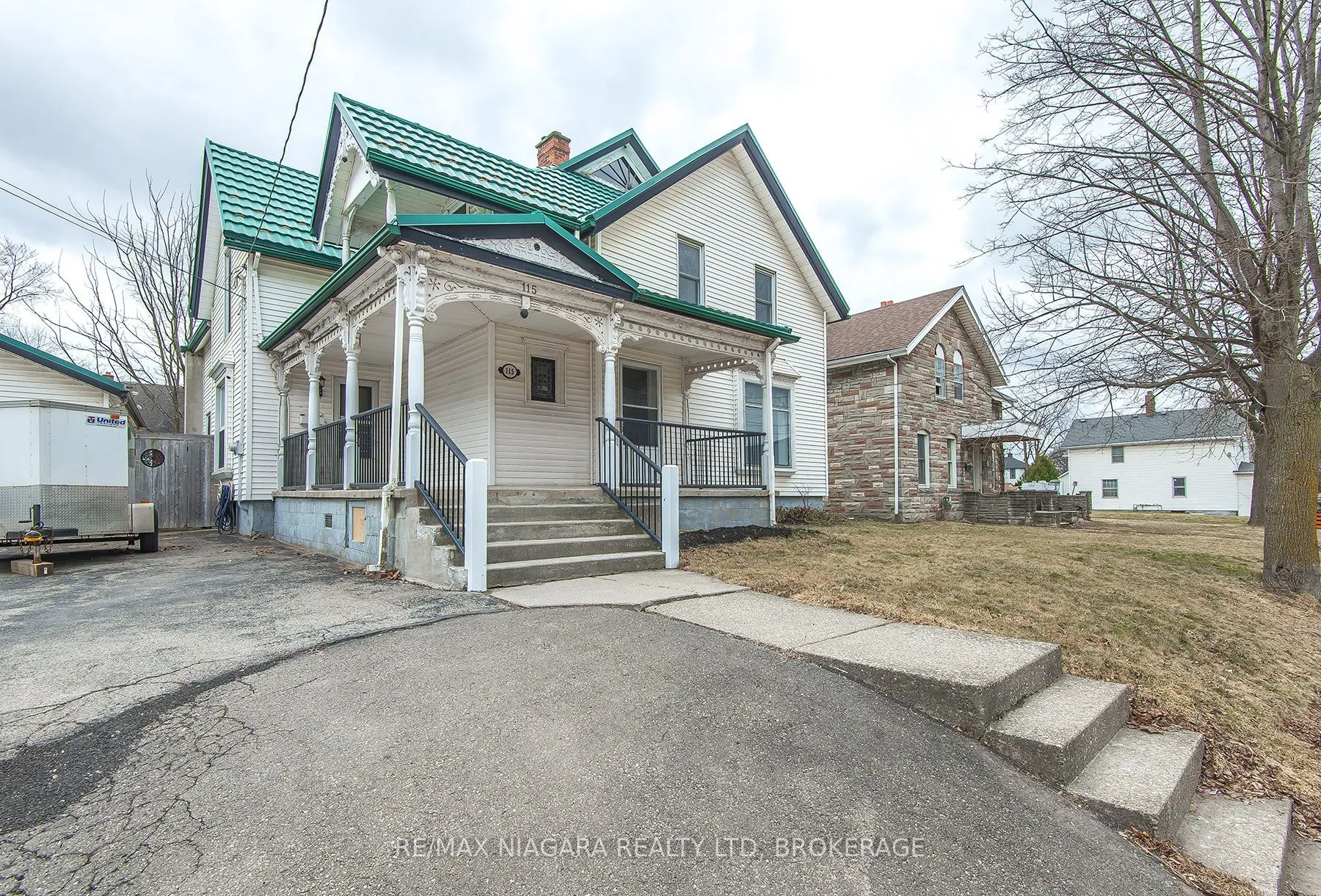 115 West Main Street, Welland, ON L3C 4Z8