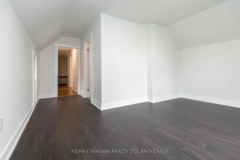 115 West Main Street, Welland, ON L3C 4Z8