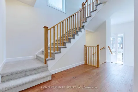 534 Clayton Avenue, ON K9K 0H8