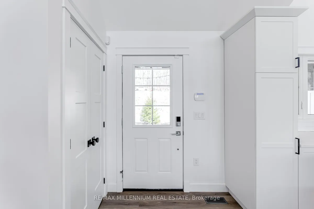 24 Rory Drive, ON K0L 2H0