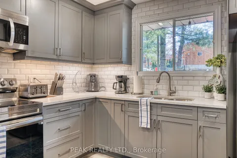 10007 PORT FRANKS ESTATE Drive, Lambton Shores, ON N0M 2L0