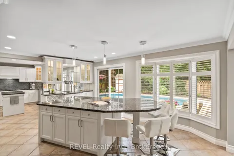 78 SOVEREIGN Drive, St. Catharines, ON L2T 1Z7