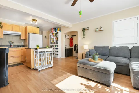 127 Cameron Avenue, Renfrew, ON K7V 3V4