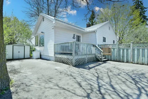 127 Cameron Avenue, Renfrew, ON K7V 3V4