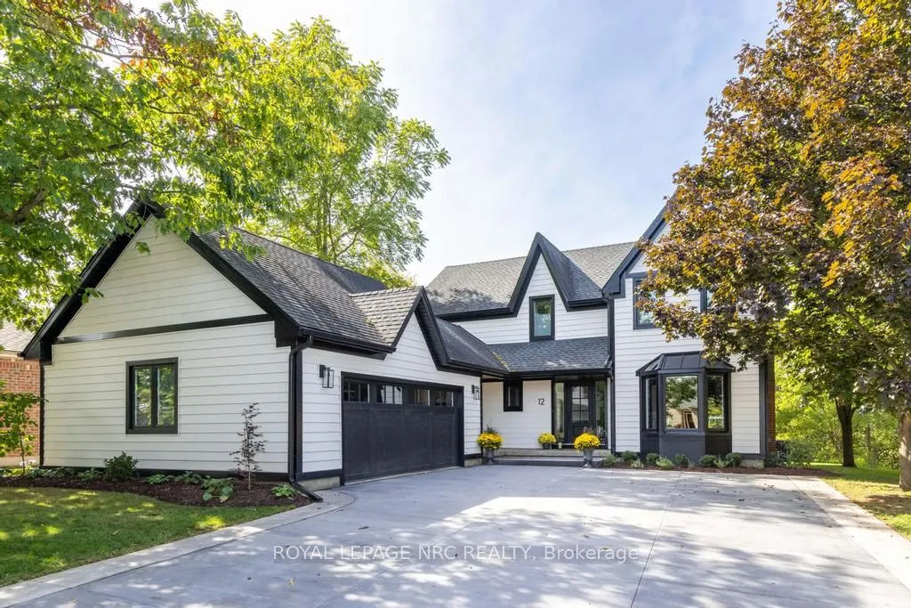 12 Scottdale Court, Pelham, ON L0S 1E3