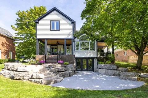 12 Scottdale Court, Pelham, ON L0S 1E3