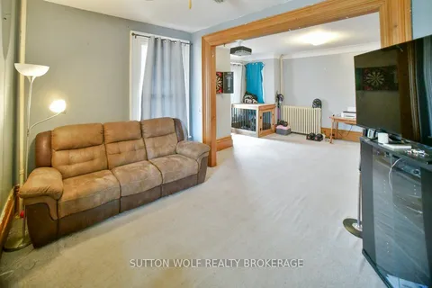 3261 Elgin Street, Brooke-Alvinston, ON N0N 1A0