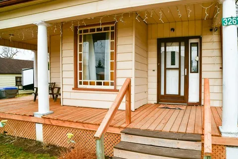 3261 Elgin Street, Brooke-Alvinston, ON N0N 1A0