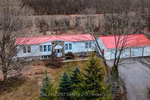 19656 Loyalist Parkway, Prince Edward County, ON K0K 1T0