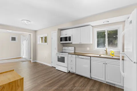 7221 Highway 6 Road, Northern Bruce Peninsula, ON N0H 2T0