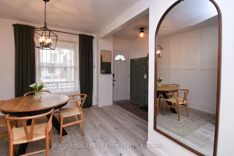 61 Chestnut Avenue, Hamilton, ON L8L 6K8