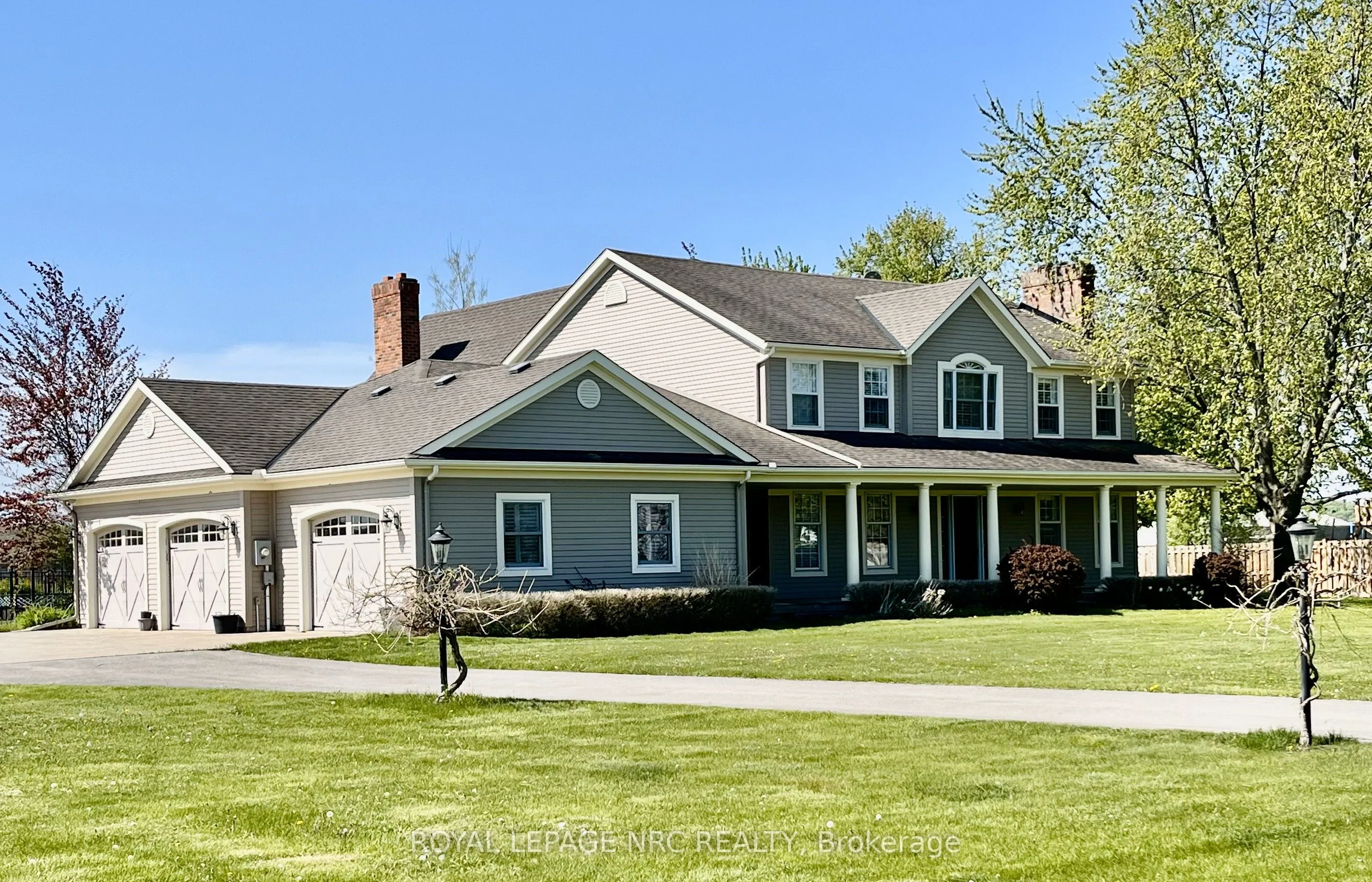 915 Queenston Road, Niagara-on-the-Lake, ON L0S 1J0