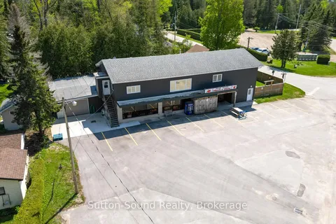 68 Sauble Falls Road, South Bruce Peninsula, ON N0H 2G0