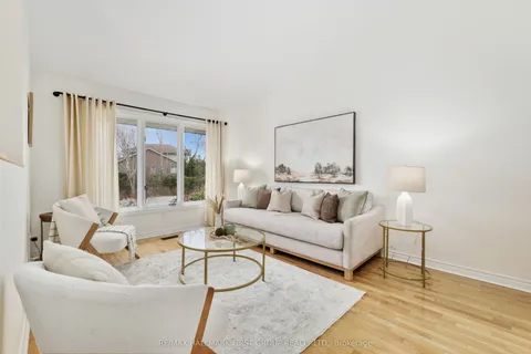 16 Anne Street, Brighton, ON K0K 1H0