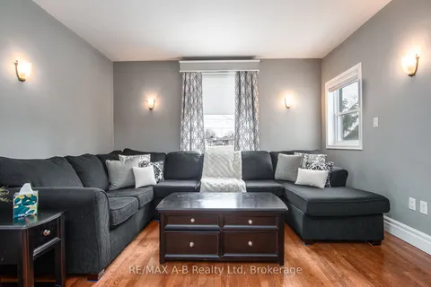 22 Mill Street, Perth East, ON N0K 1M0