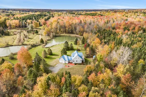 3888 Schnupp Road, Clarence-Rockland, ON K0A 1E0