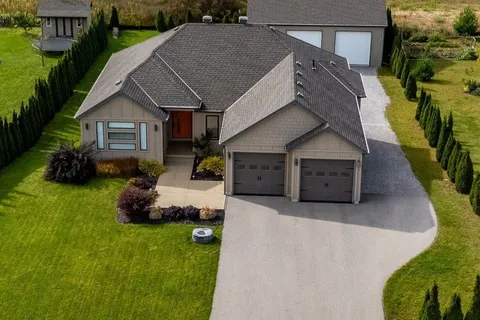 8383 Sandytown Road, Bayham, ON N0J 1Y0