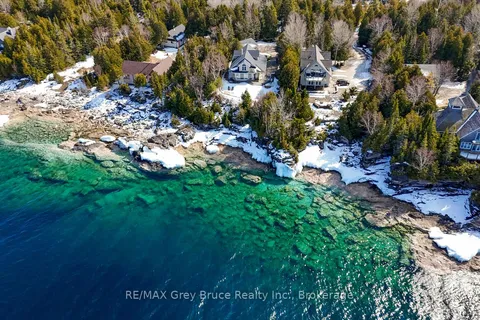21 Grant Watson Drive, Northern Bruce Peninsula, ON N0H 2R0
