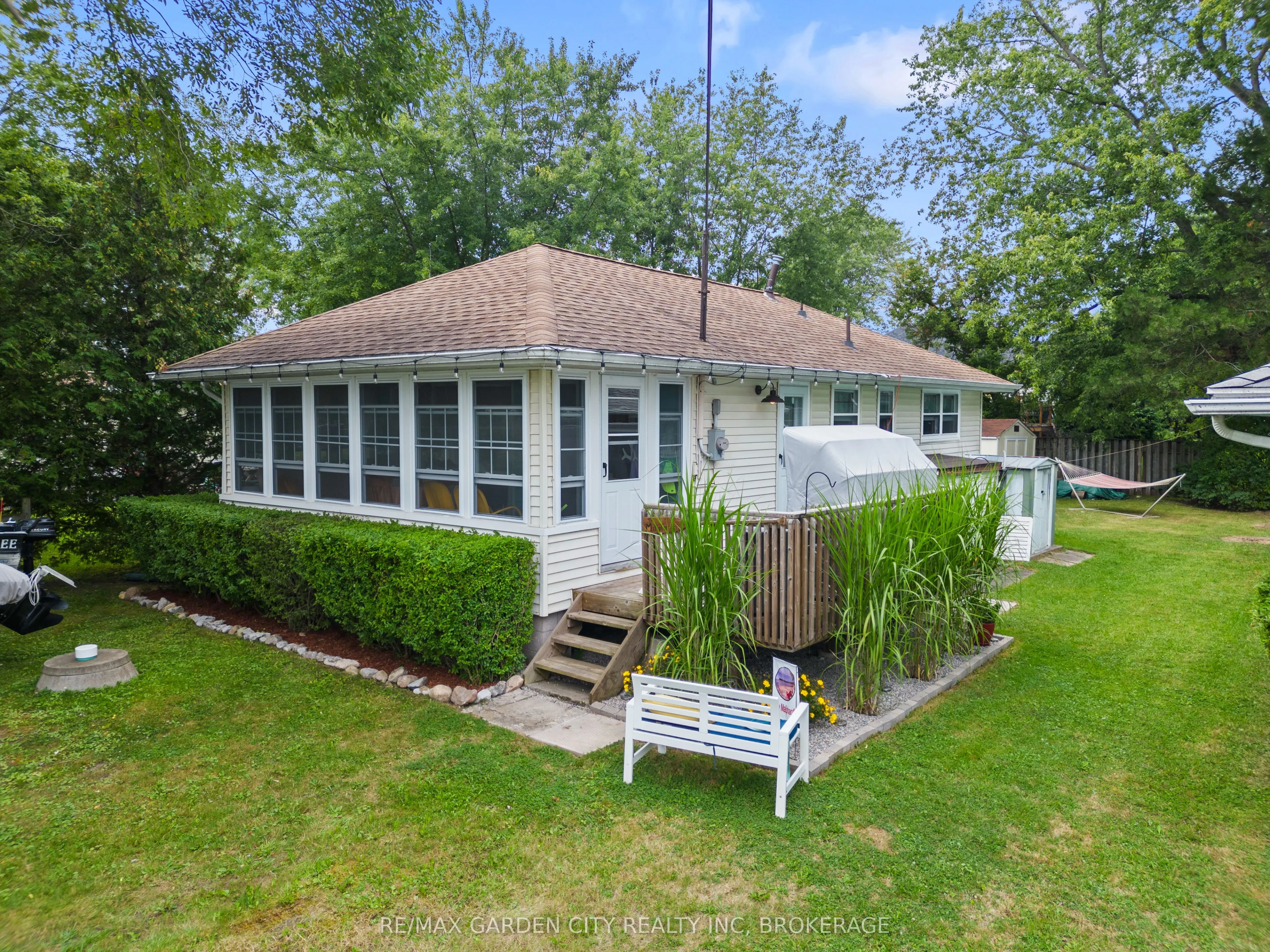 11154 Churchill Avenue, Wainfleet, ON L3K 2S6