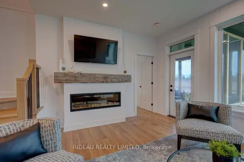 137 Hearthside Drive, Westport, ON K0G 1X0