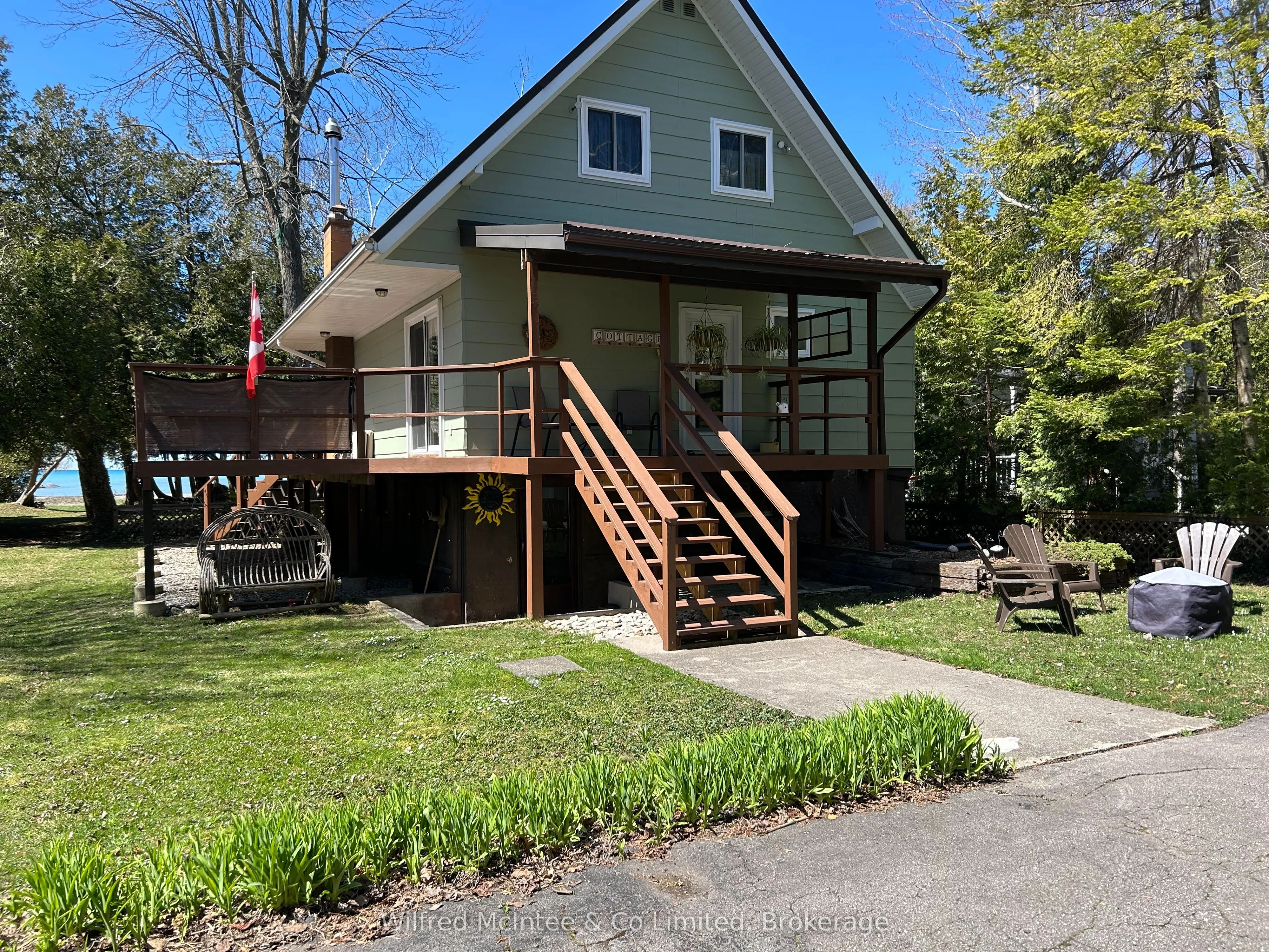 135 Huron Road, Huron-Kinloss, ON N2Z 2X3
