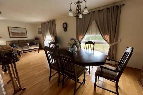 35 Clement Street, Addington Highlands, ON K0H 1P0