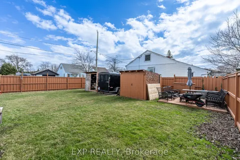 4 Homewood Avenue, St. Catharines, ON L2M 5L3