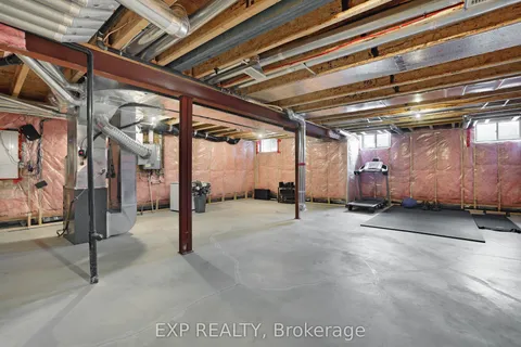 188 Balikun Heights, Kanata, ON K2V 0B6