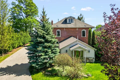 91 French Drive, Mono, ON L9W 6T2
