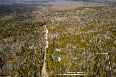 496 BERFORD LAKE Road, South Bruce Peninsula, ON N0H 2T0