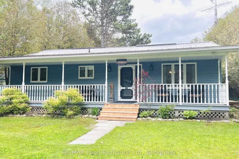 304 Maple Street, Huron-Kinloss, ON N2Z 2X3