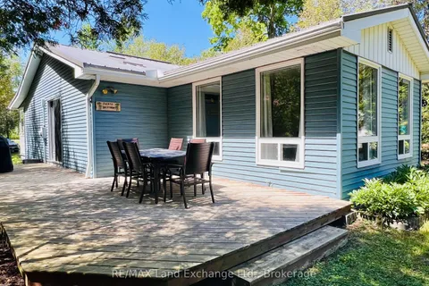 304 Maple Street, Huron-Kinloss, ON N2Z 2X3
