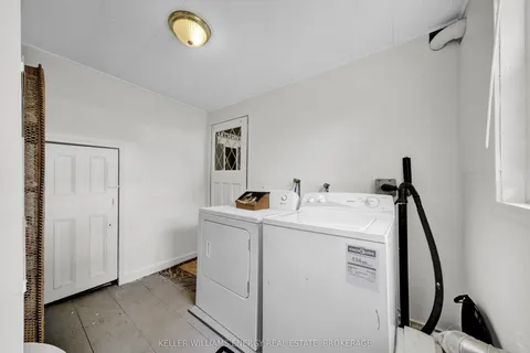 16 Squires Street, Prince Edward County, ON K0K 1T0