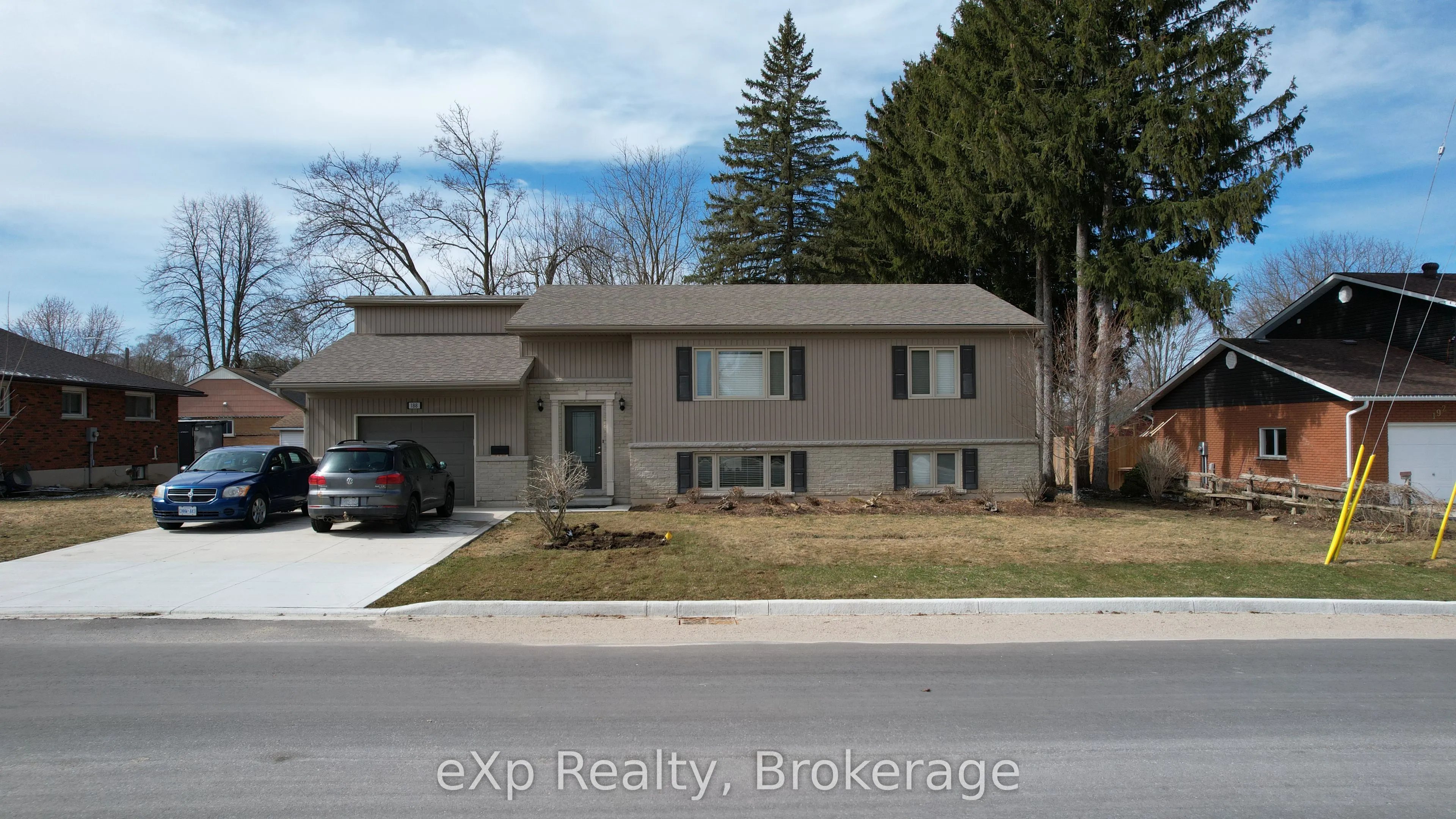 188 12th Avenue, Hanover, ON N4N 1T8