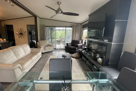1336 SOUTH MORRISON LAKE Road, Gravenhurst, ON P0E 1G0