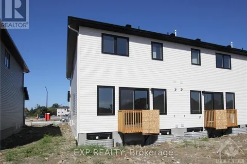 46 Griffith Way, Carleton Place, ON K7C 0R9