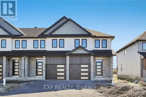 46 Griffith Way, Carleton Place, ON K7C 0R9